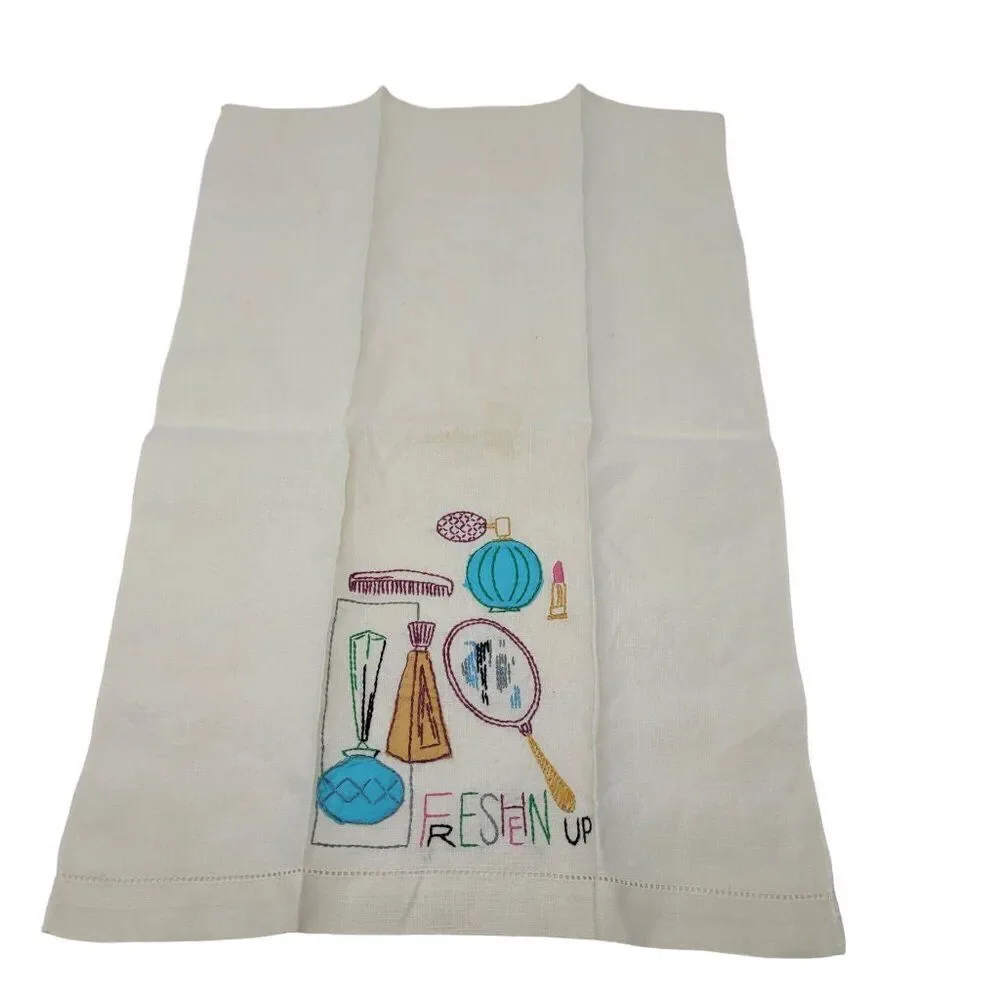 Vtg 60s Embroidered Linen Hand Towel Set Kitschy Vanity‎ Bathroom Prop Display